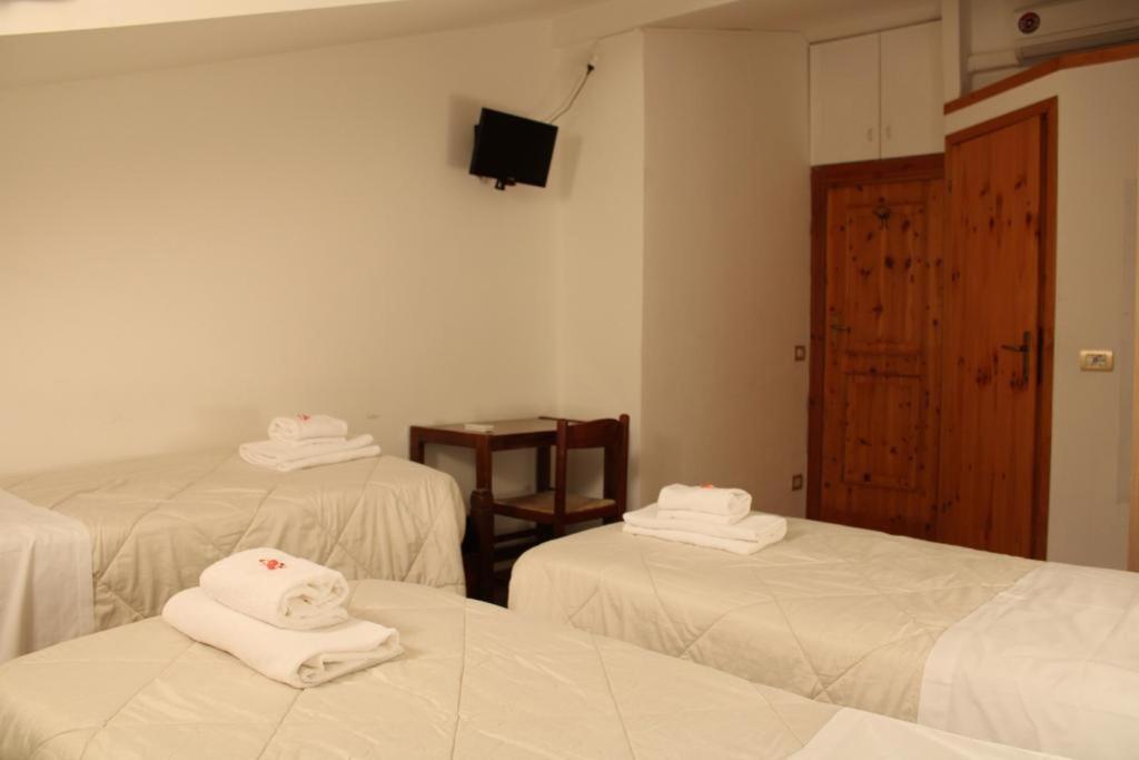 Hotel Al Verde Mandello del Lario Dış mekan fotoğraf