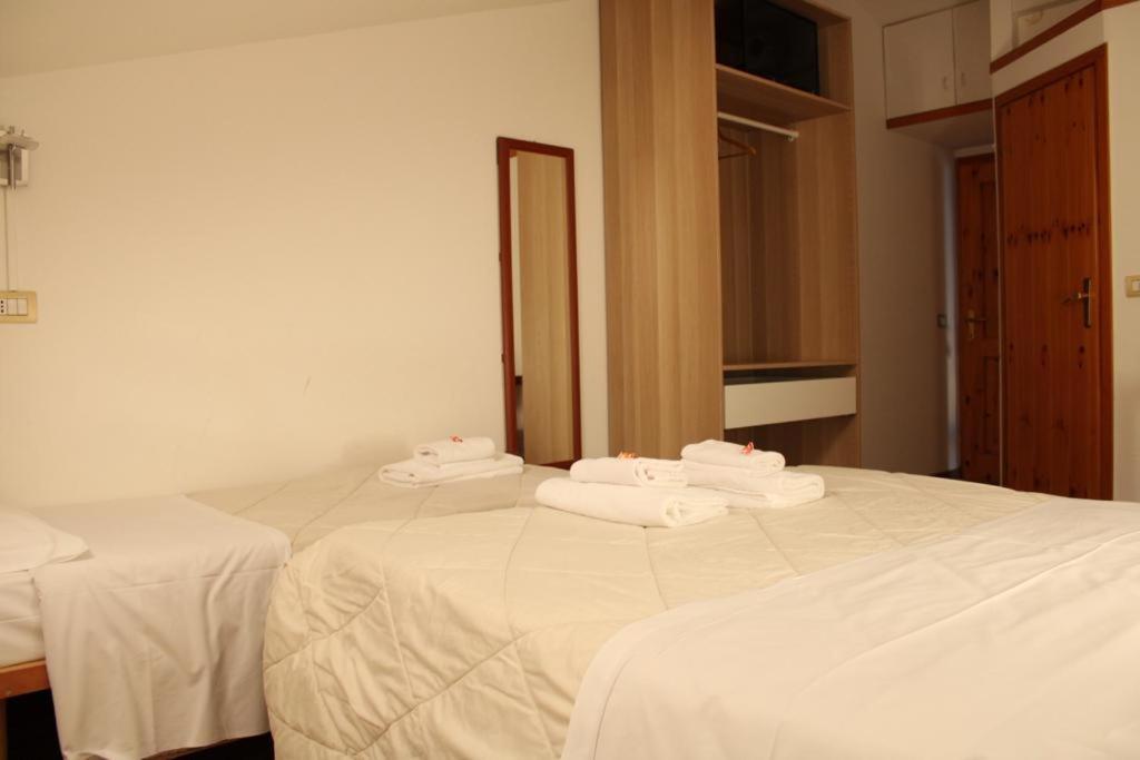 Hotel Al Verde Mandello del Lario Dış mekan fotoğraf